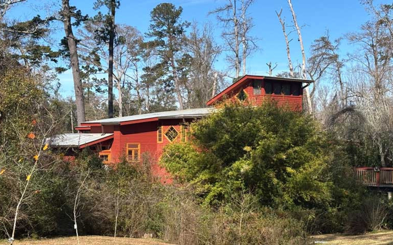 sustainbly-built-home-1.jpg